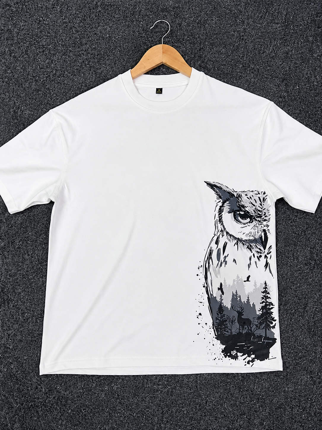 Monochrome Owl - oversize tshirt
